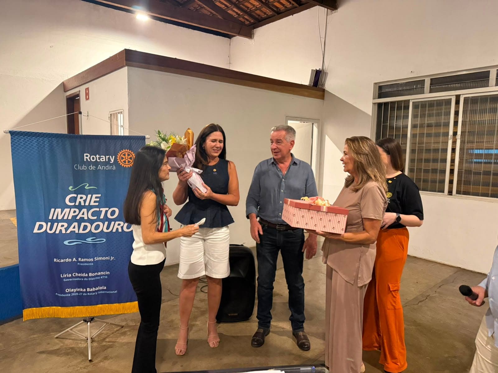 Visita oficial da governadora do Distrito 4710